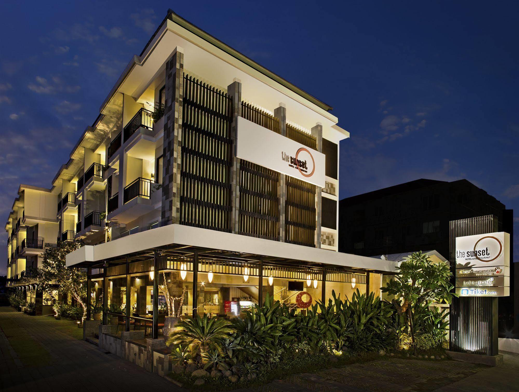 Bloo Bali Hotel Kuta Lombok Exterior foto